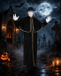 Preview: Priesterkostüm für Herren in Schwarz-Gold vor Halloween Kulisse
