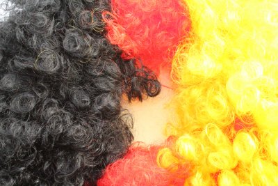 Perücke "FAN" Deutschland Afro Locken