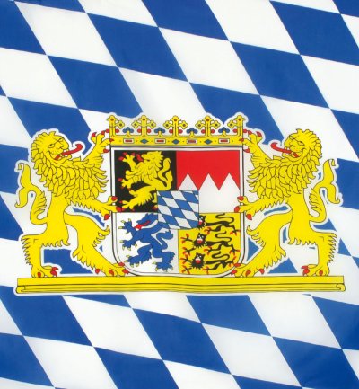Detailansicht des Bayern-Wappens auf der blau-weißen Fahne