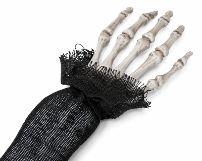 Detailaufnahme einer Halloween Skelett-Hand mit schwarzem Stoffärmel