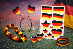 Deutschland Fan Set 5-teilig mit Hawaii Kette, Haarreif und Tattoos in Schwarz-Rot-Gold