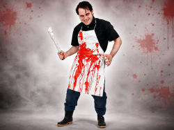 Schlachter Schürze mit roten Blutflecken als Horror Kostüm für Halloween